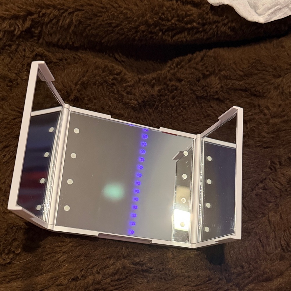 Tri-Fold LED Vanity Mirror- travel size!!!